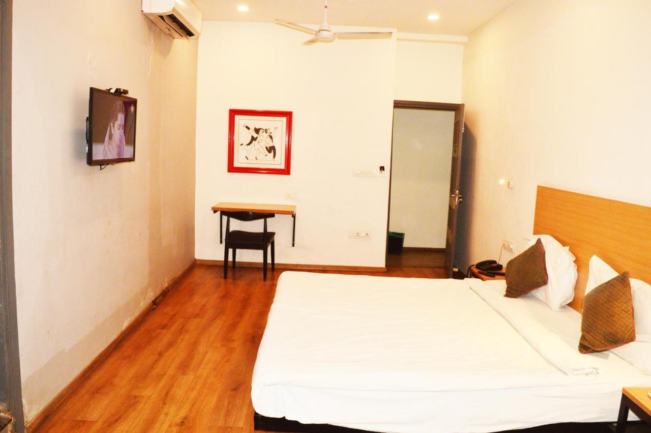 Hotel Orient Avenue Nagpur Exterior foto